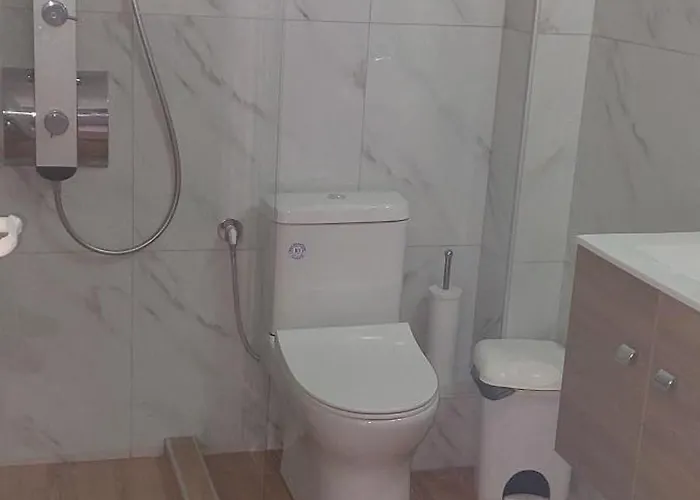 Vintage Neos Marmaras